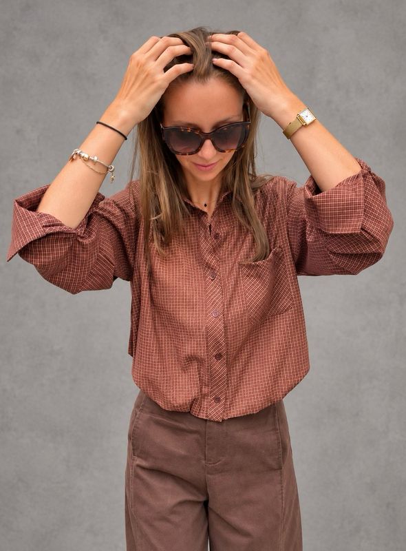 Checked puffed shirt