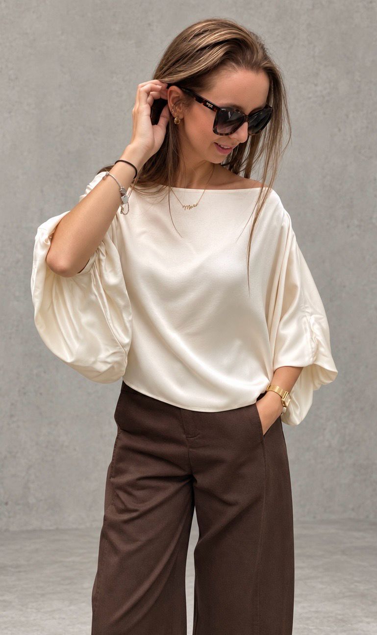 satin balloon top ecru