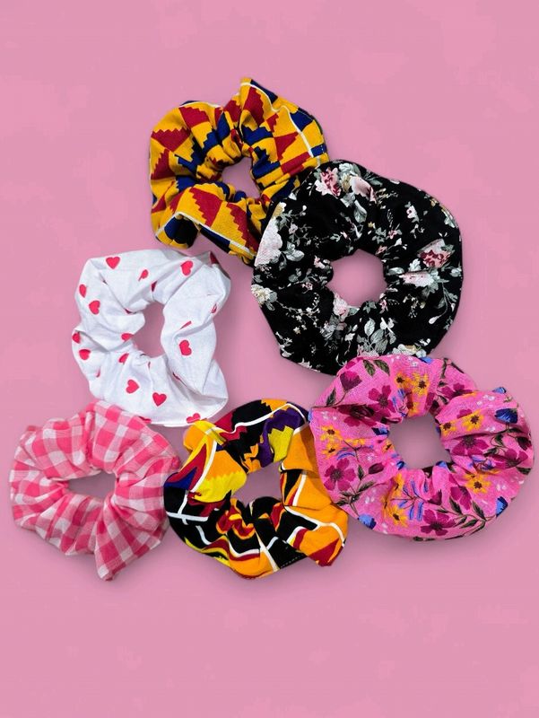 Gumki do włosów scrunchie