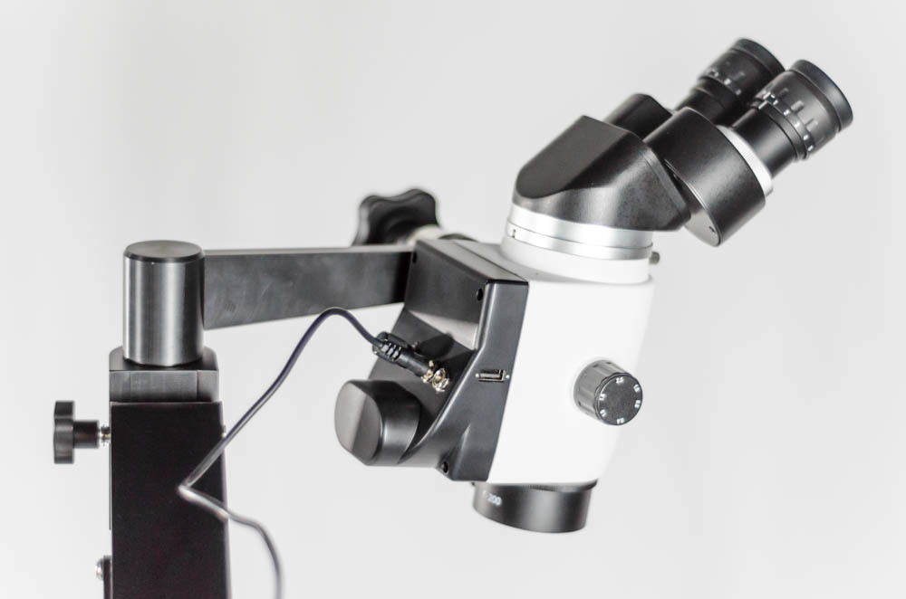 EPIC II Operating Microscope