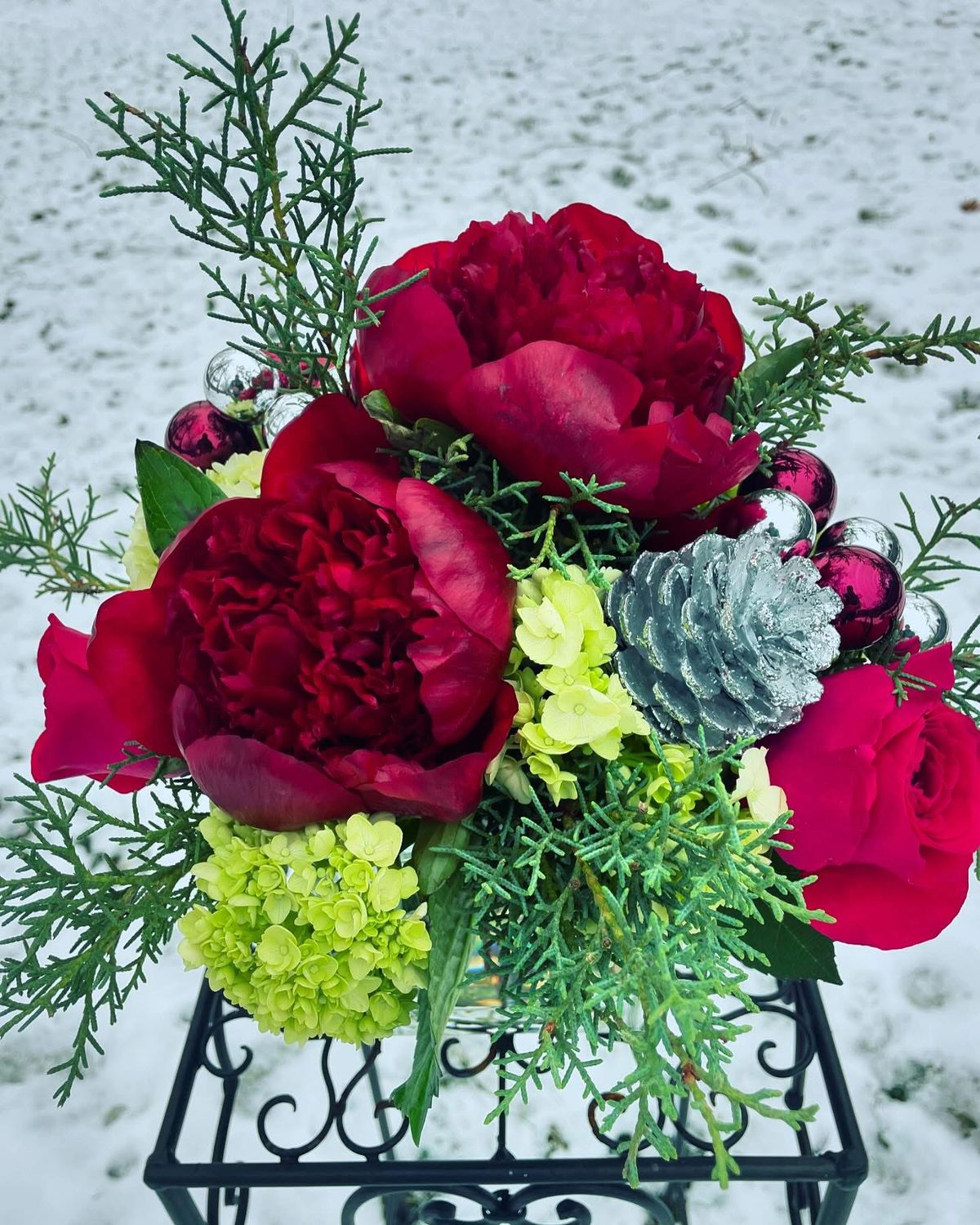 Queen Ann by Twigs Floral Design