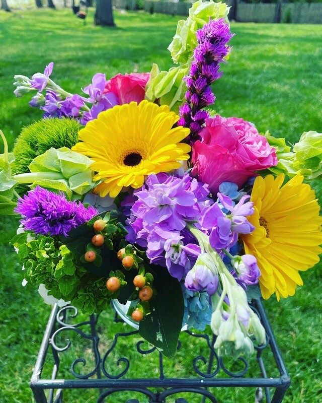 Esplozion by Twigs Floral Design