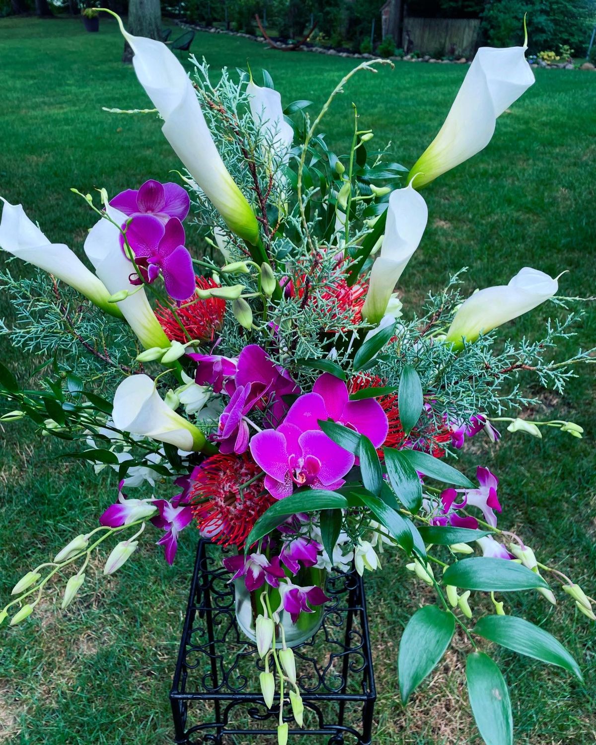 Caliente by Twigs Floral Design