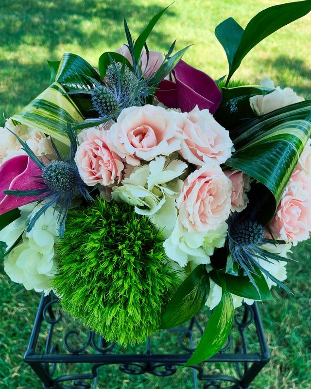 Garden Walk by Twigs Floral Design