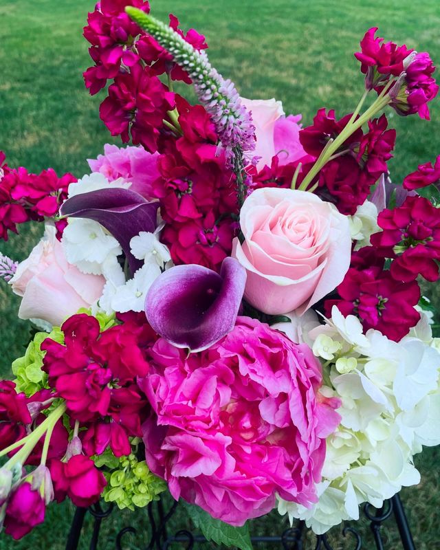 Pinky ll by Twigs Floral Design