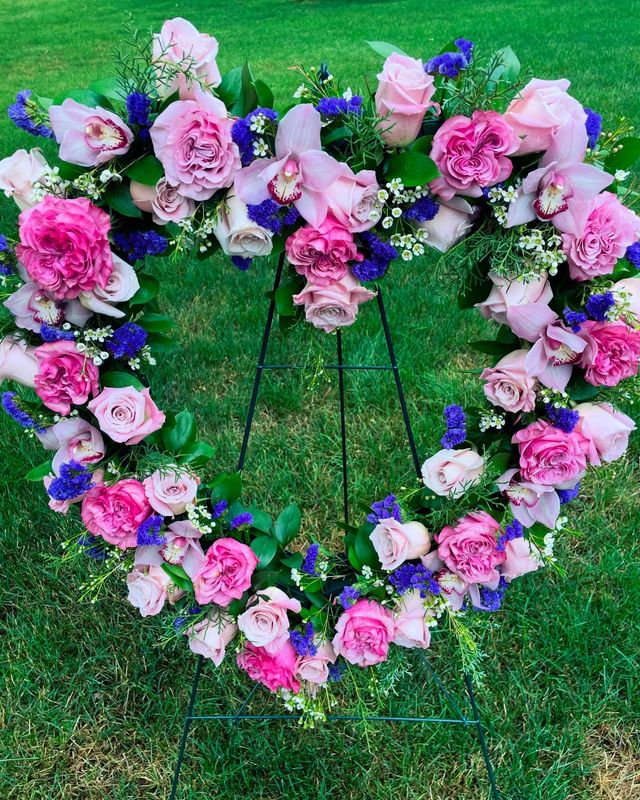 "Jo Jo" - Open Heart  by Twigs Floral Design