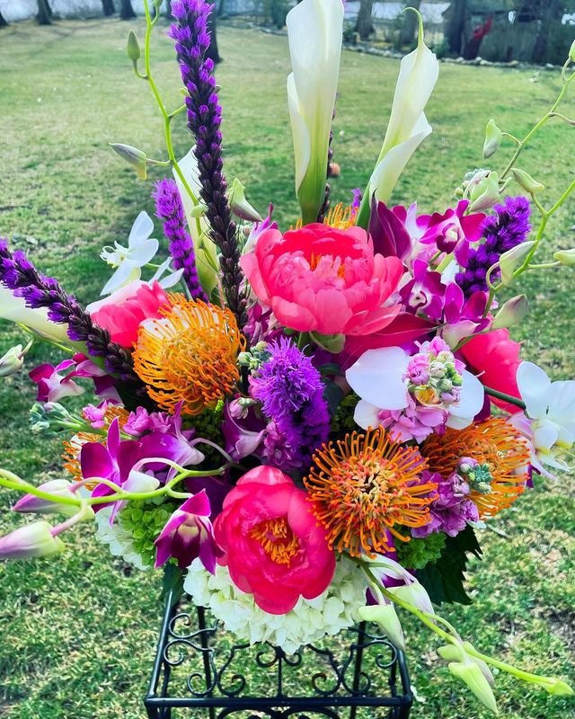 Katie by Twigs Floral Design