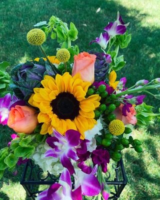 Bright Star by Twigs Floral Design