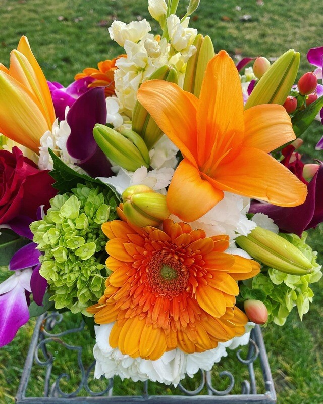 Cool Winds by Twigs Floral Design