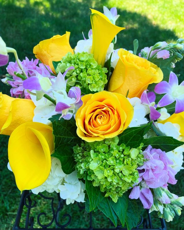 Pure Sunshine by Twigs Floral Design