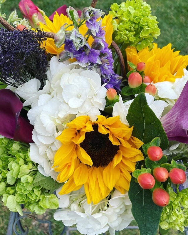 Loose Wildflower by Twigs Floral Design