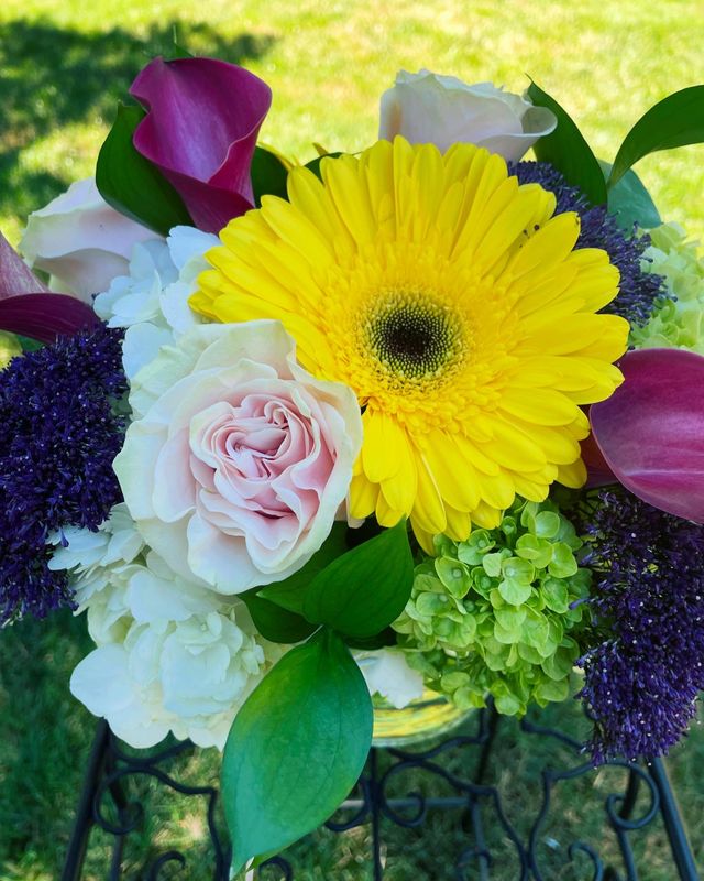 Whoomp by Twigs Floral Design