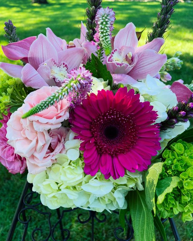 Mama Mia by Twigs Floral Design