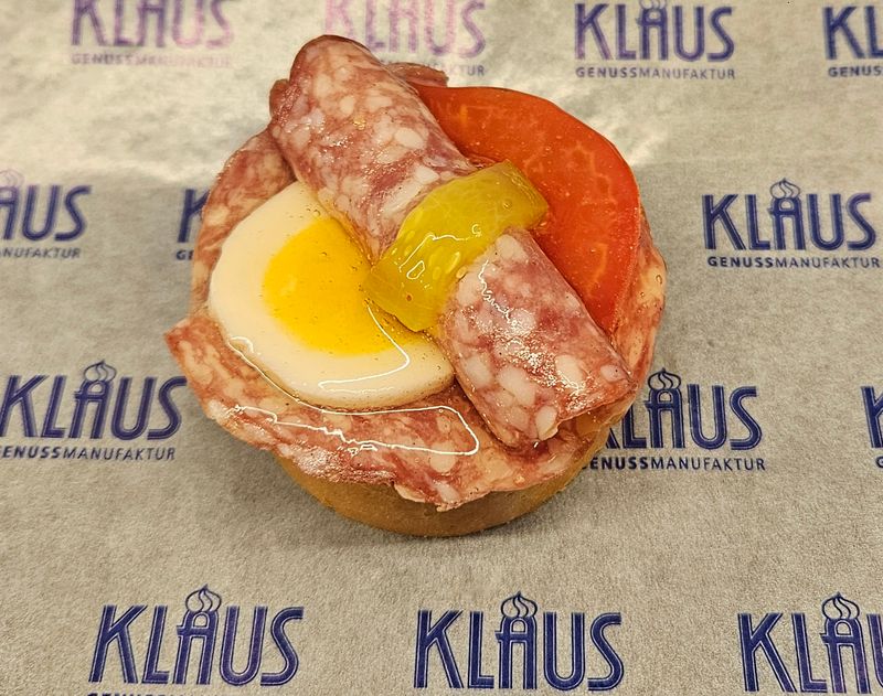 Canapé Salami