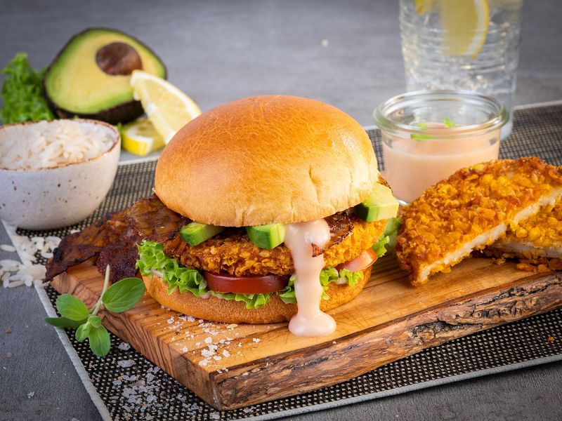 Chrunchy Burger Chicken Style vegan, Größe L (ca. 2100g)