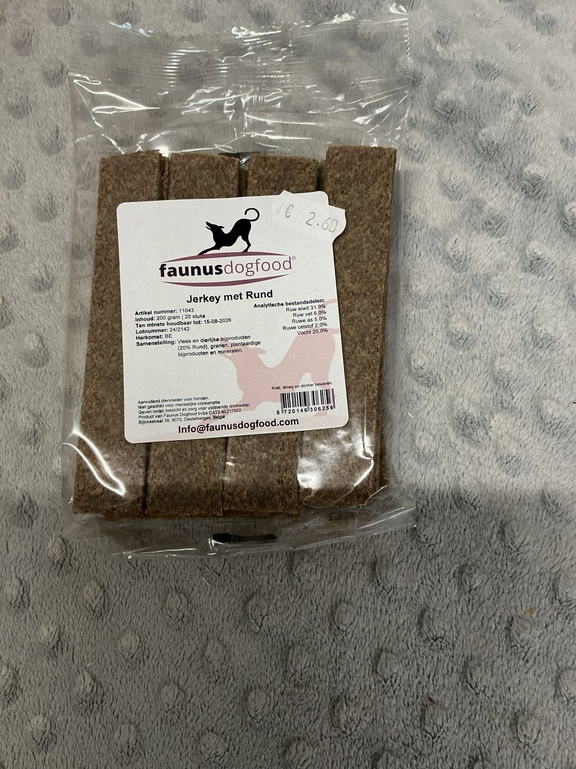 Fanusdogfood jerkey met rund 200g