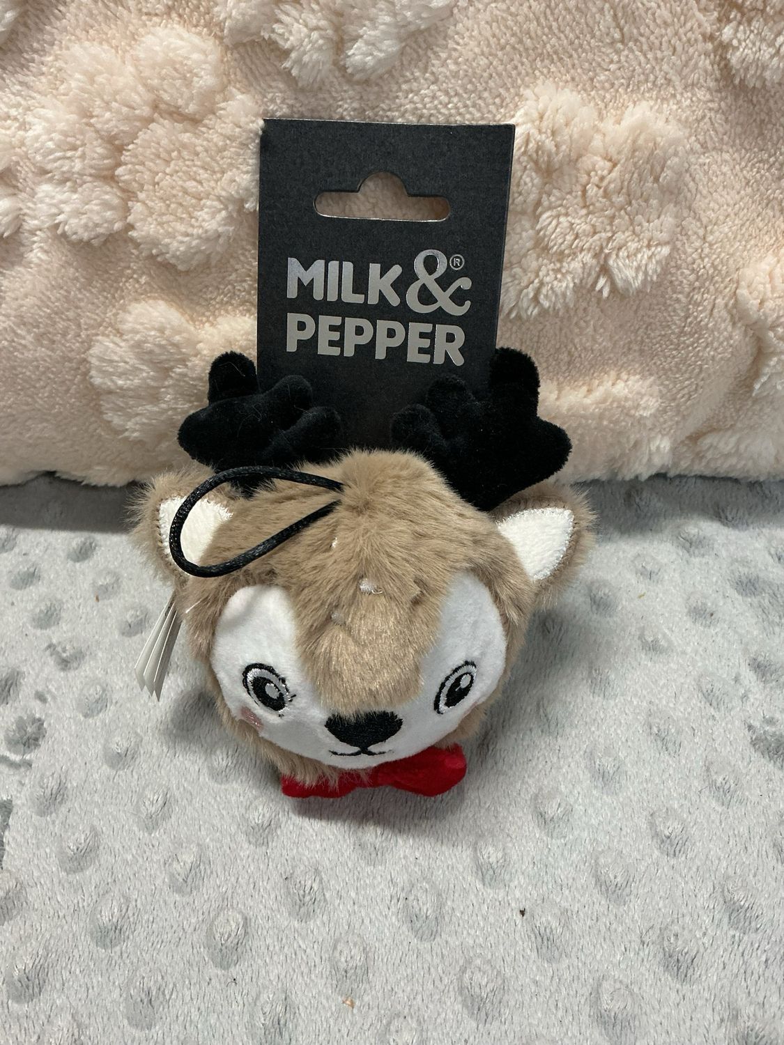 Milk &amp; Pepper Zakary