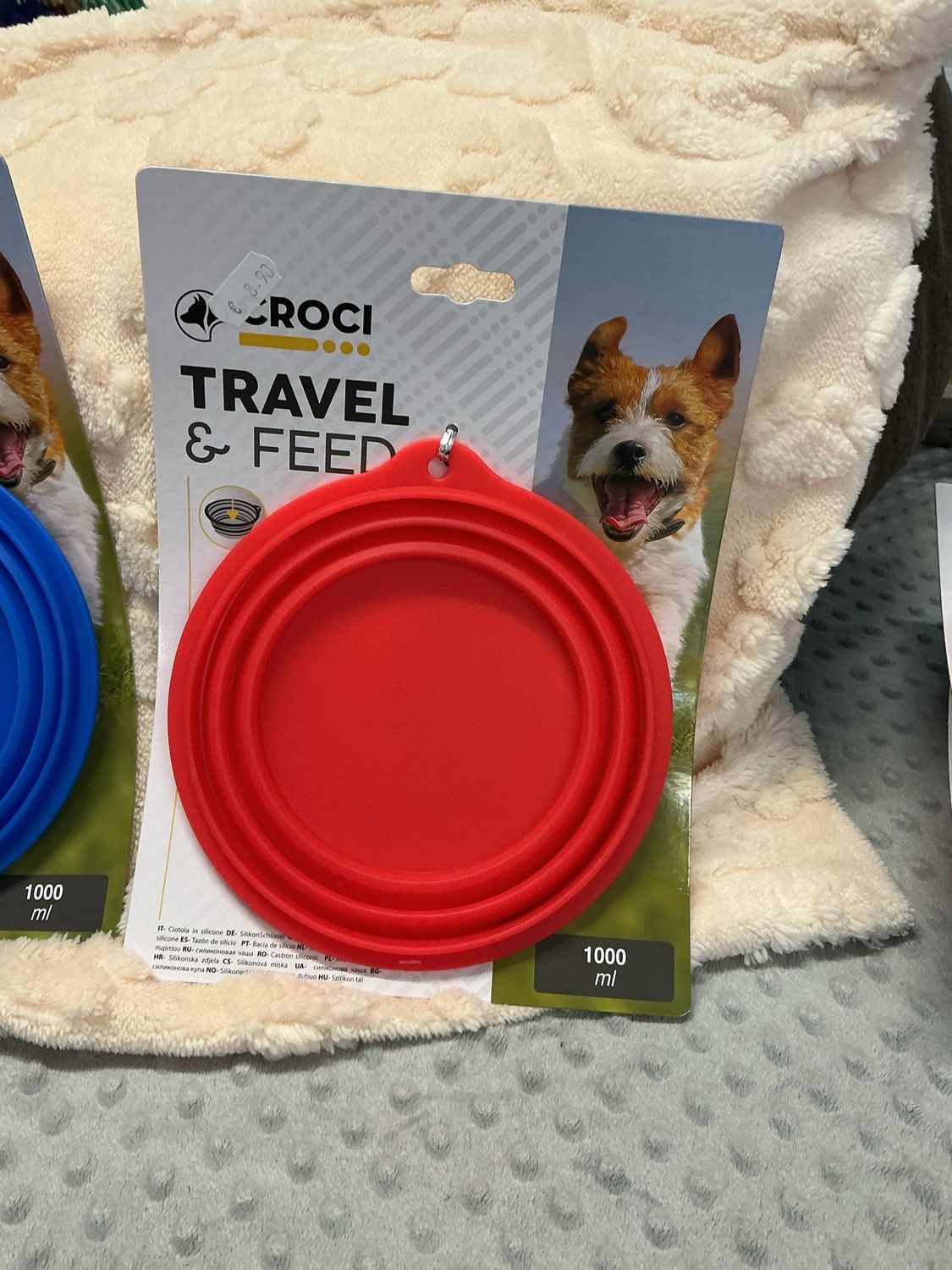 Travel &amp; feed