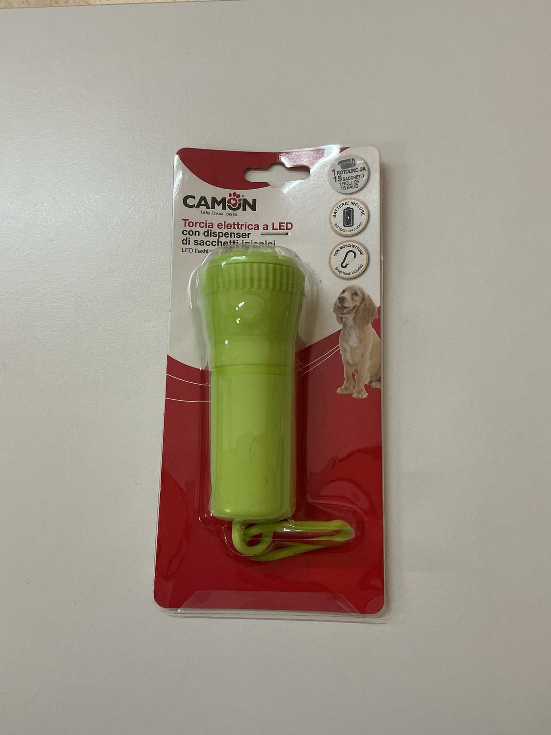 Camon zaklamp en poepzakhouder