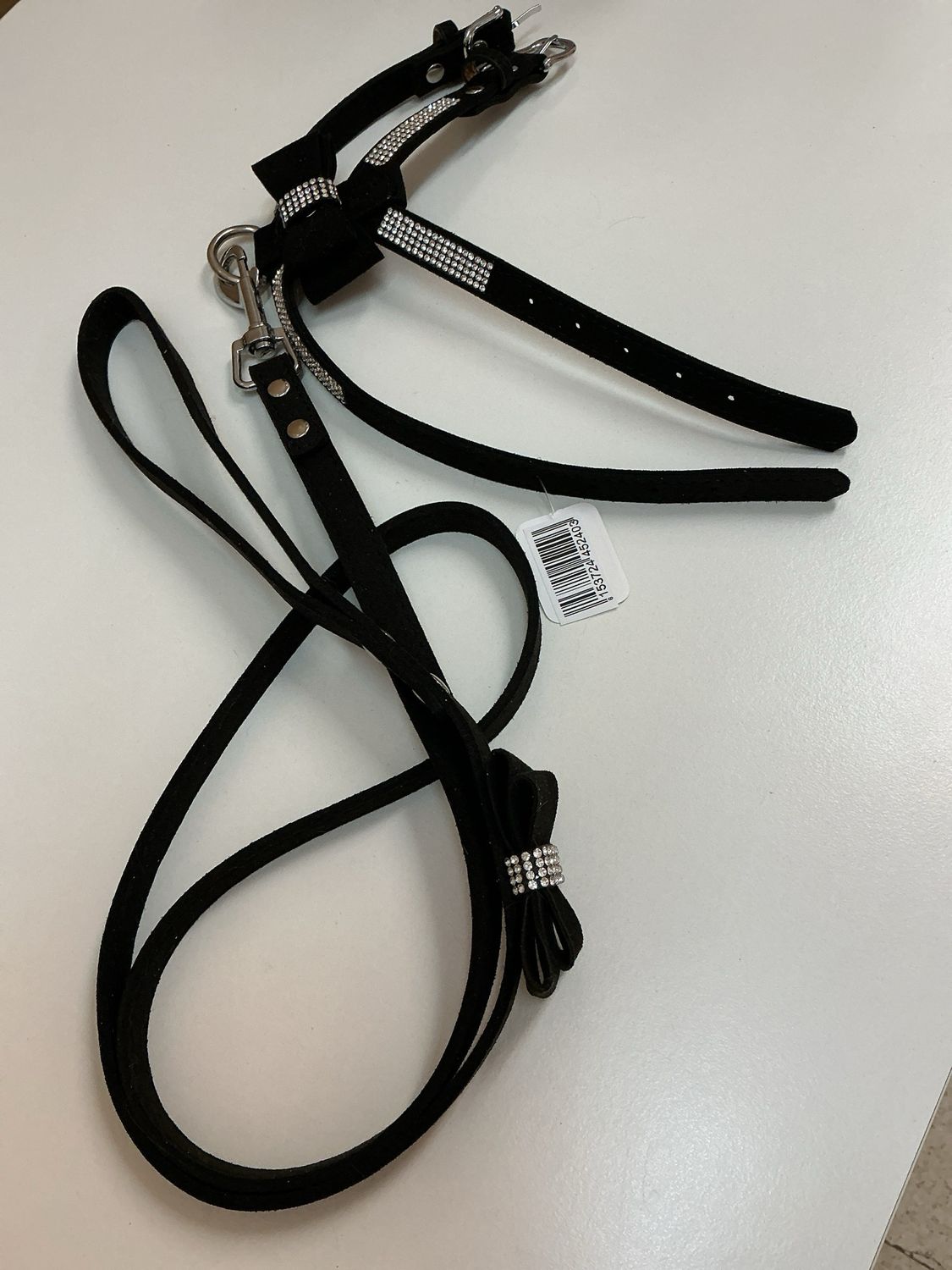 Halsband en leiband zwart met strikjes en steentjes 20 cm