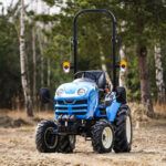 Ciągnik LS Tractor XJ25 (24,4KM) , opcjonalnie z kabina, przekł. hydrostatyczna lub mechaniczna