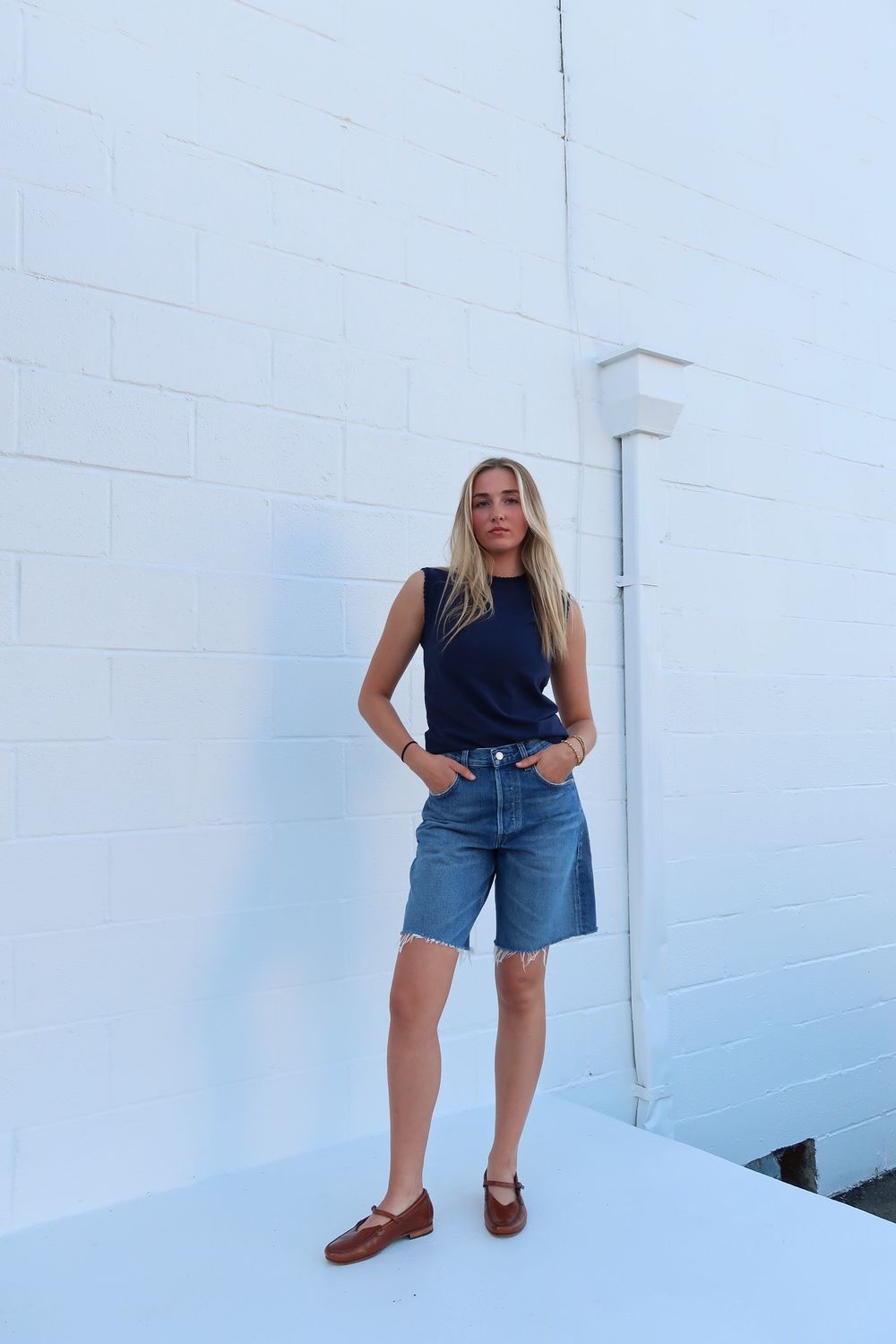 Logan Crew Neck Tank in Midnight Blue