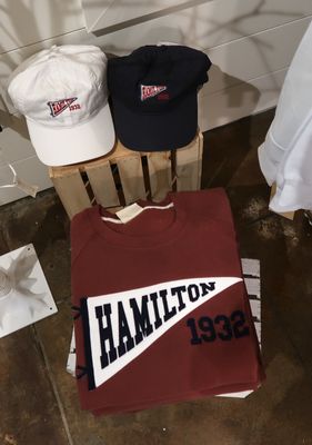 Hamilton 1932 Sweatshirt in Red