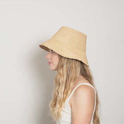 Tali Hat in Natural