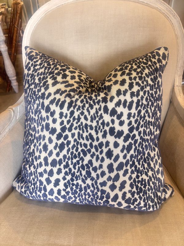 Pillow: seeing spots