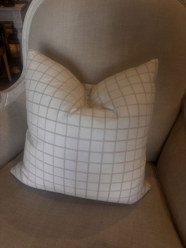 Pillow: plaid custom