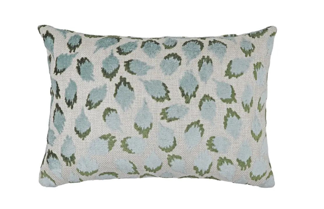 Pillow: Lottie dots