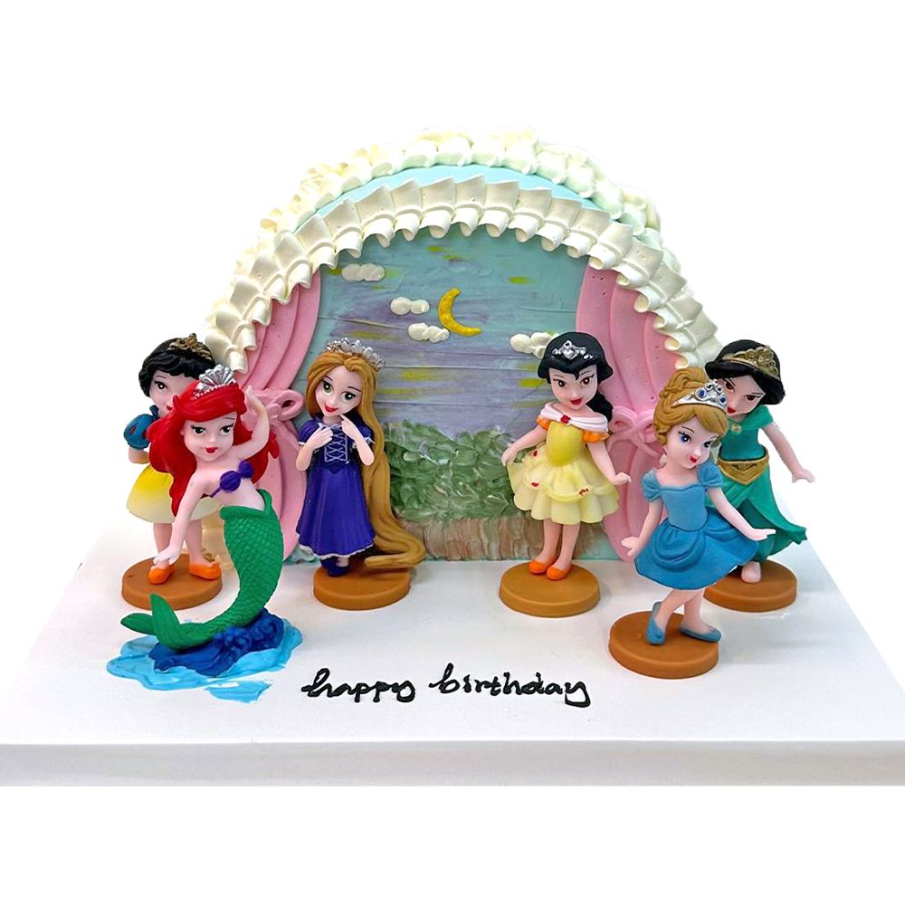 TDC21 Little Princesses Dome Cake
