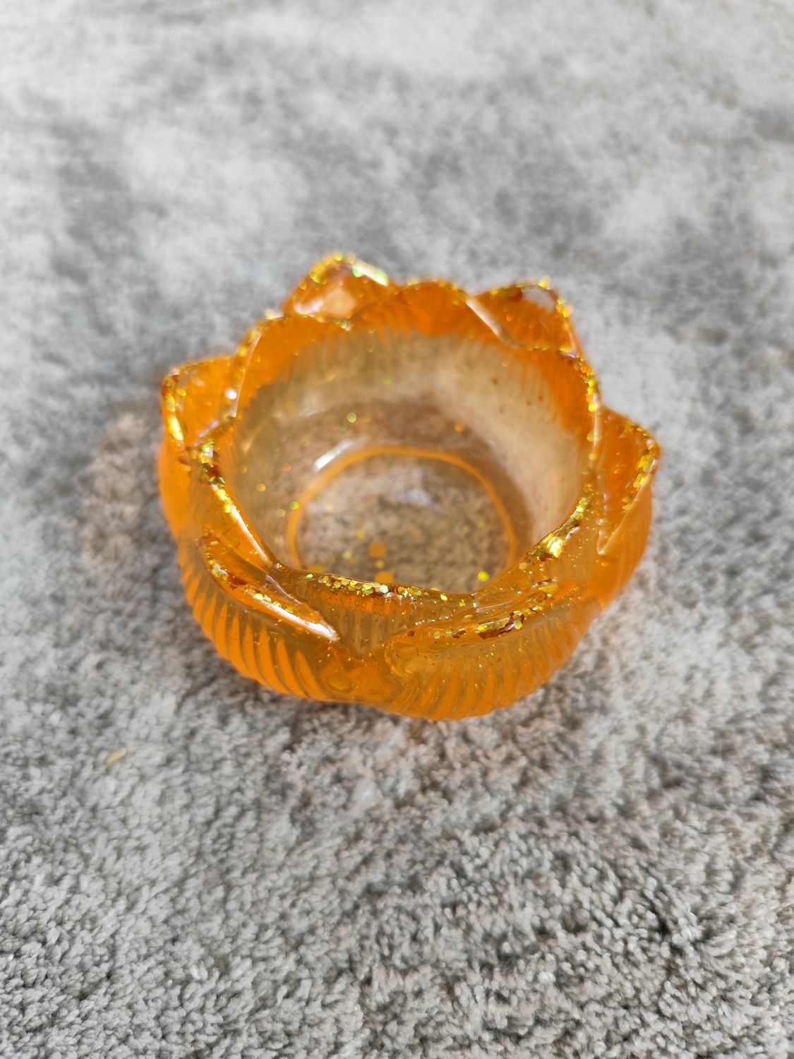 Teelichthalter Blumenmotiv