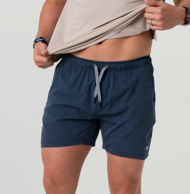 Athletic Shorts 5.5"