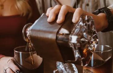 Leather Decanter, Type: Flag