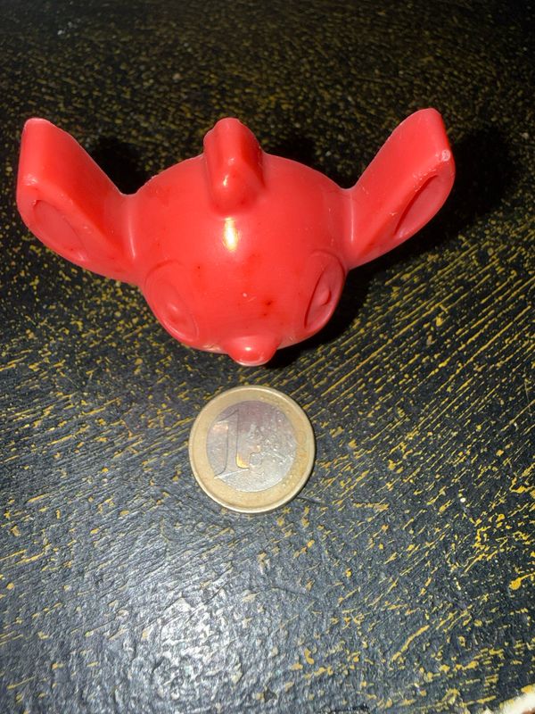 Fondant stitch rouge🕯️ cire de soja végétale