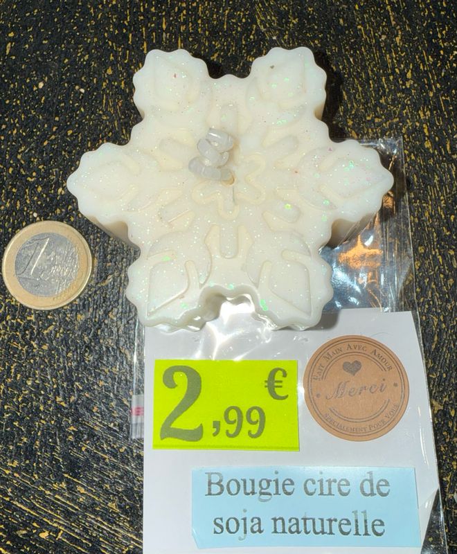 Bougie flocon de neige ❄️ et paillettes ✨ blanc 🕯️ cire de soja végétale