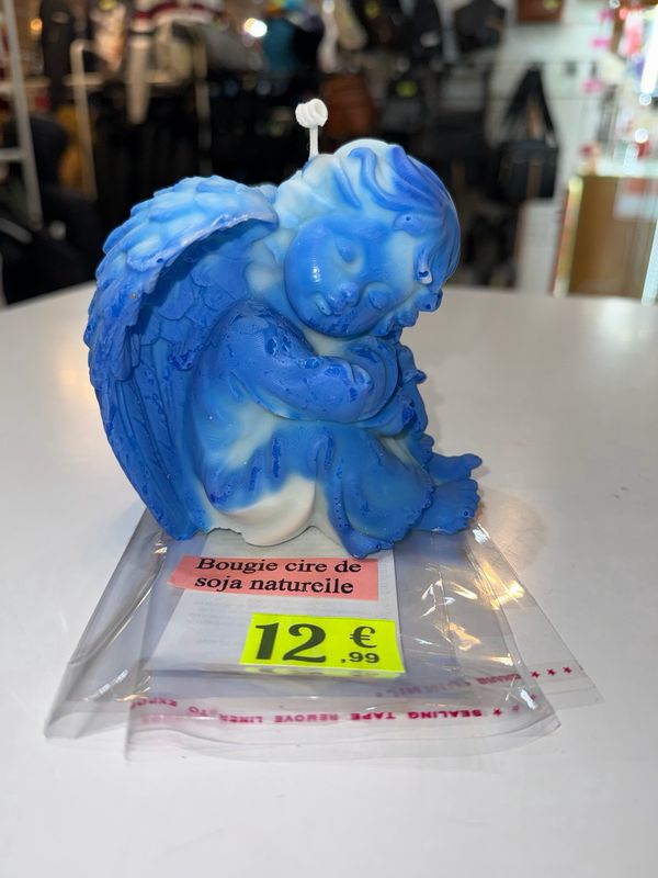Bougie ange bleu et blanc 👼 assis 🕯️ cire de soja végétale