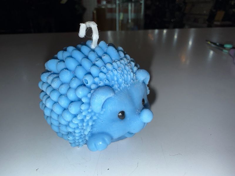 Bougie hérisson niglo bleu 🦔 cire de soja végétale
