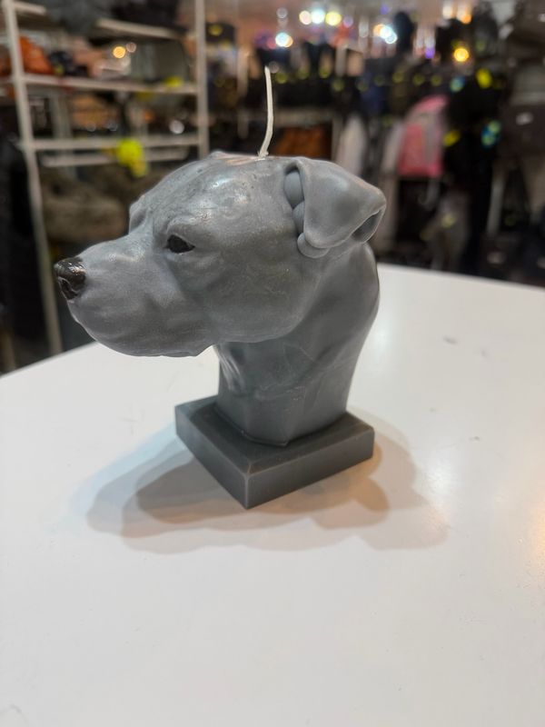 Bougie tête de chien staffie cire de soja végétale