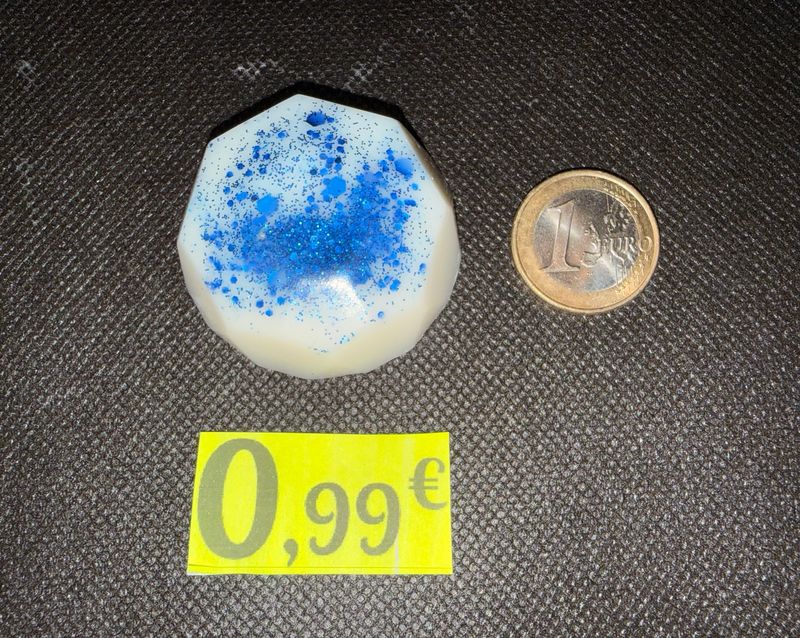 Fondant parfumé diamant 💎 blanc pailletée bleu 🕯️ cire de soja végétale
