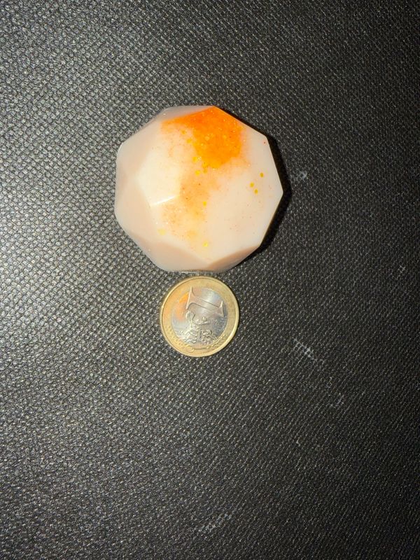 Fondant parfumé diamant 💎 blanc pailletée orange 🕯️ cire de soja végétale