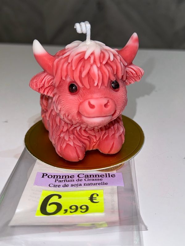 Bougie artisanale vache 🐮 rouge et blanche 🕯️ cire de soja végétale