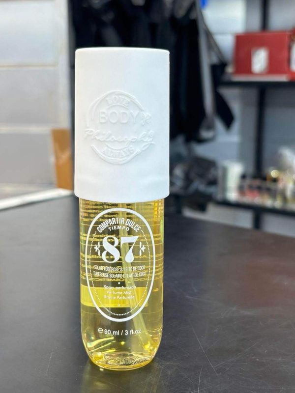 Brume parfumée corps et cheveux numéro 87 tubéreuse solaire et lait de coco 90 ml