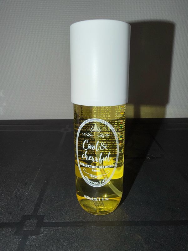Brume parfumée pour le corps Cool & Cheerful 150 ml – Collection Diamond Paris