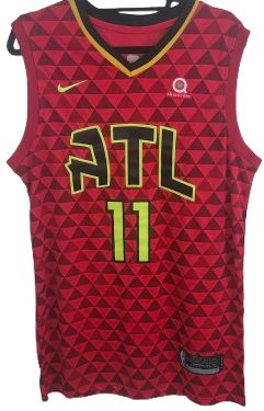 Trae Young #11 Atlanta Hawks Nike Swingman Jersey Large – Red ATL Statement