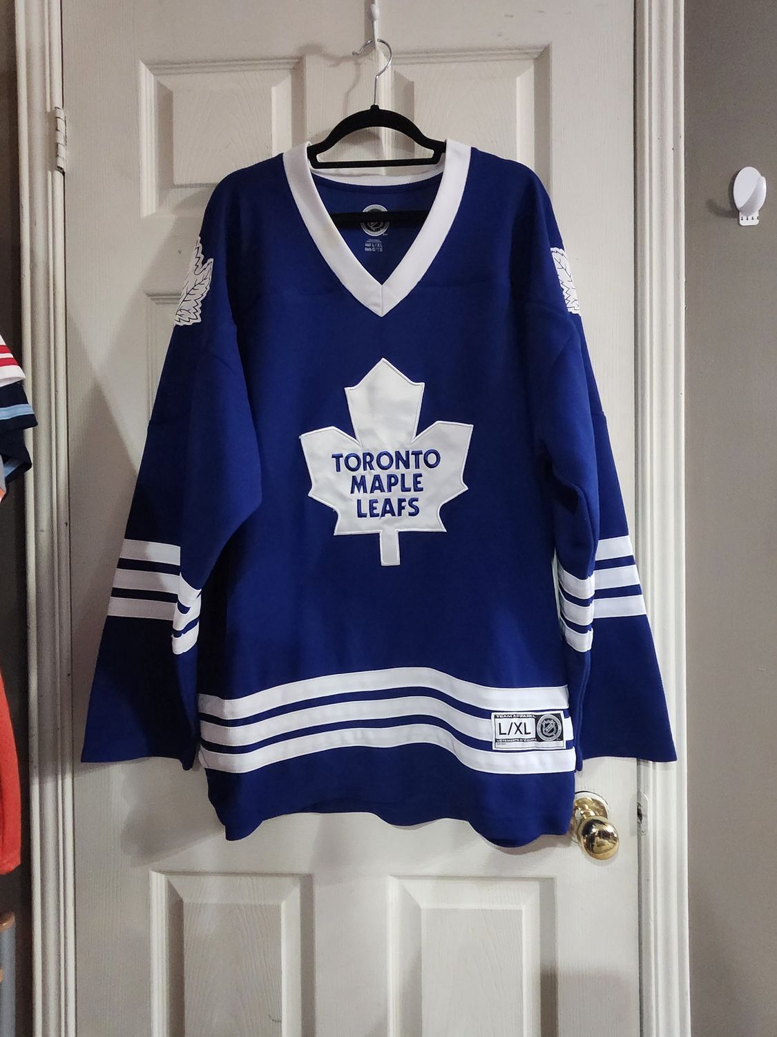 NHL Toronto Maple Leaf's Jersey Blue L/XL