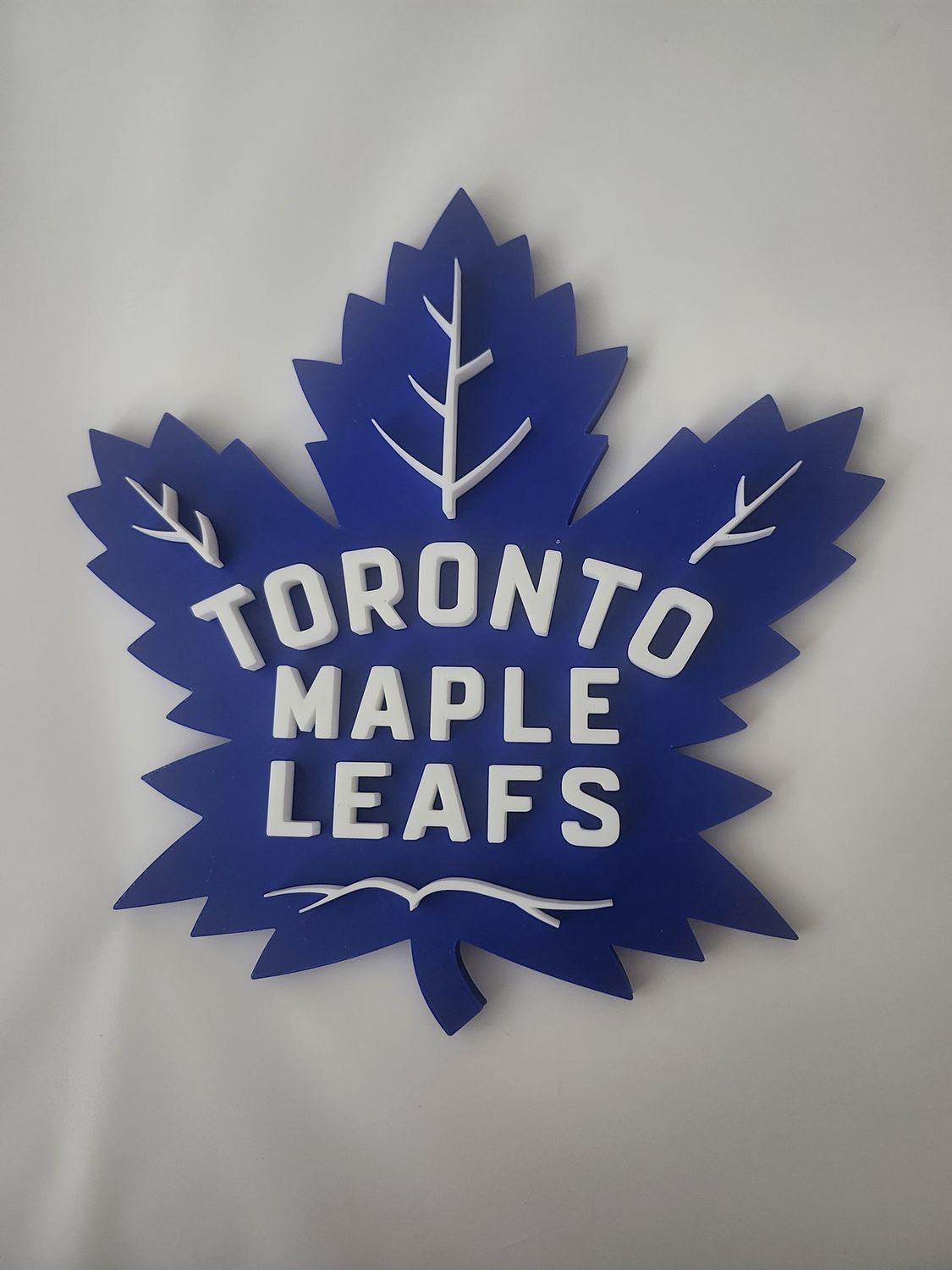 Leaf's 9” Flat Wall Hockey Plaque