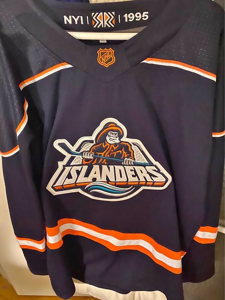 NHL #22 Bossy New York Islanders Jersey 3XL