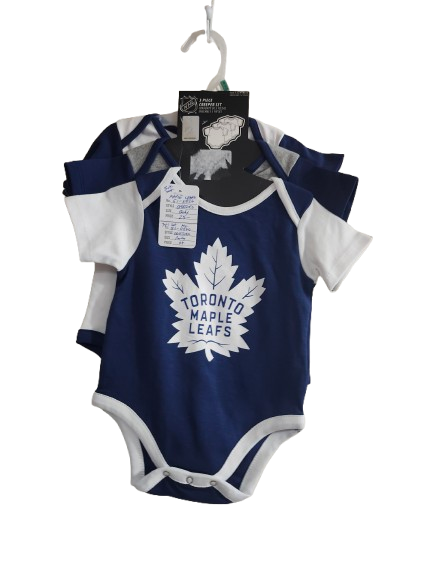 New 3-pc Maple Leaf's Creeper Set